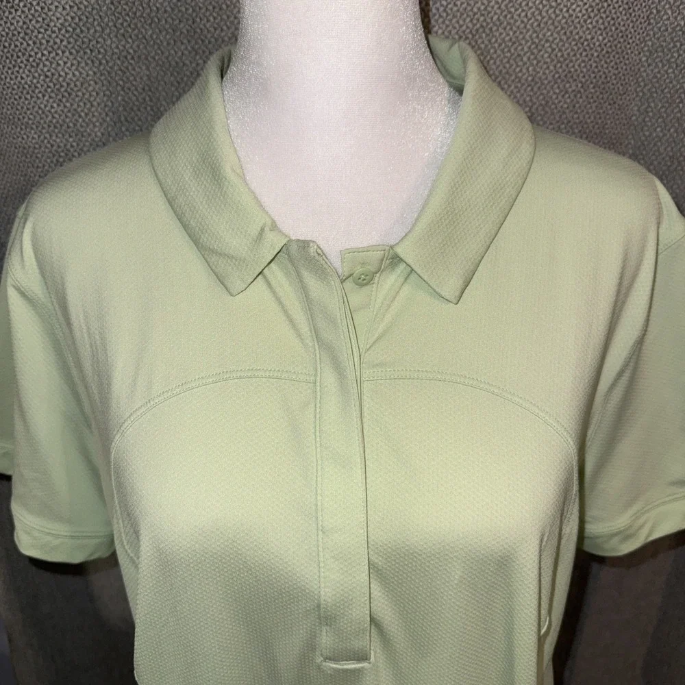 Lululemon Quick Drying  Polo Fits Size 12 Best No Tag Kohlrabi Green KOGR 03404